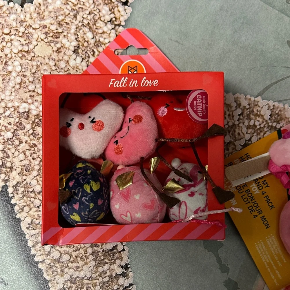 ❣️5|$25❣️Pink Cat Toy your choice New